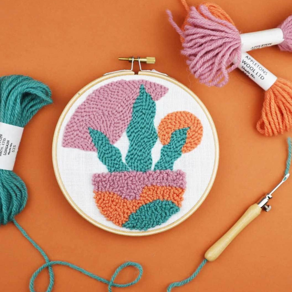 punch needle embroidery cactus kit, embroidery hoops, british wool, Lavor Punch Needle Embroidery Tool, punch needle bauble kit, punch needle, lavor punch needle tool, punch needle tool, punch needle kit uk